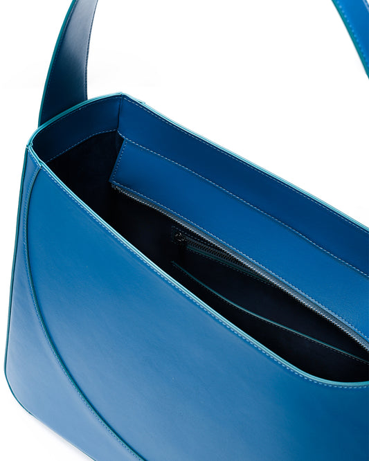 0924 Maxi bag by Micucci Milano, detail.